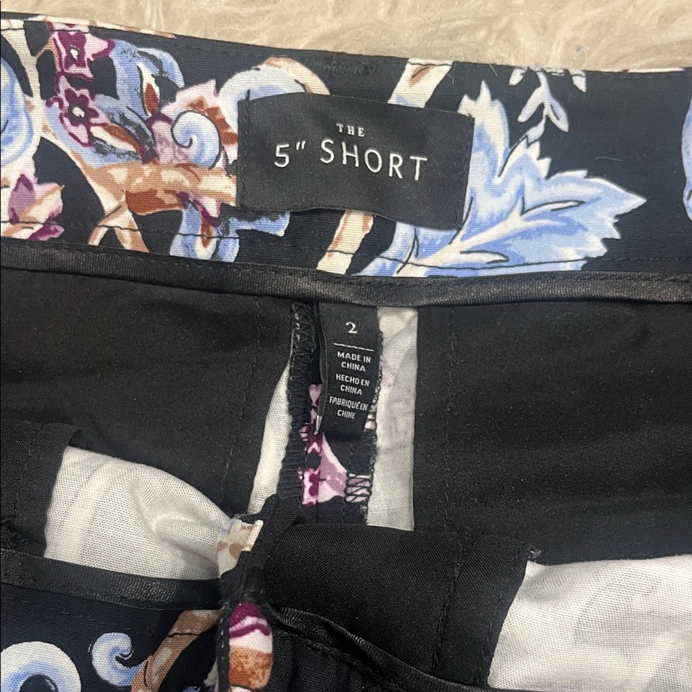 White House Black Market Floral Print Women's Shorts